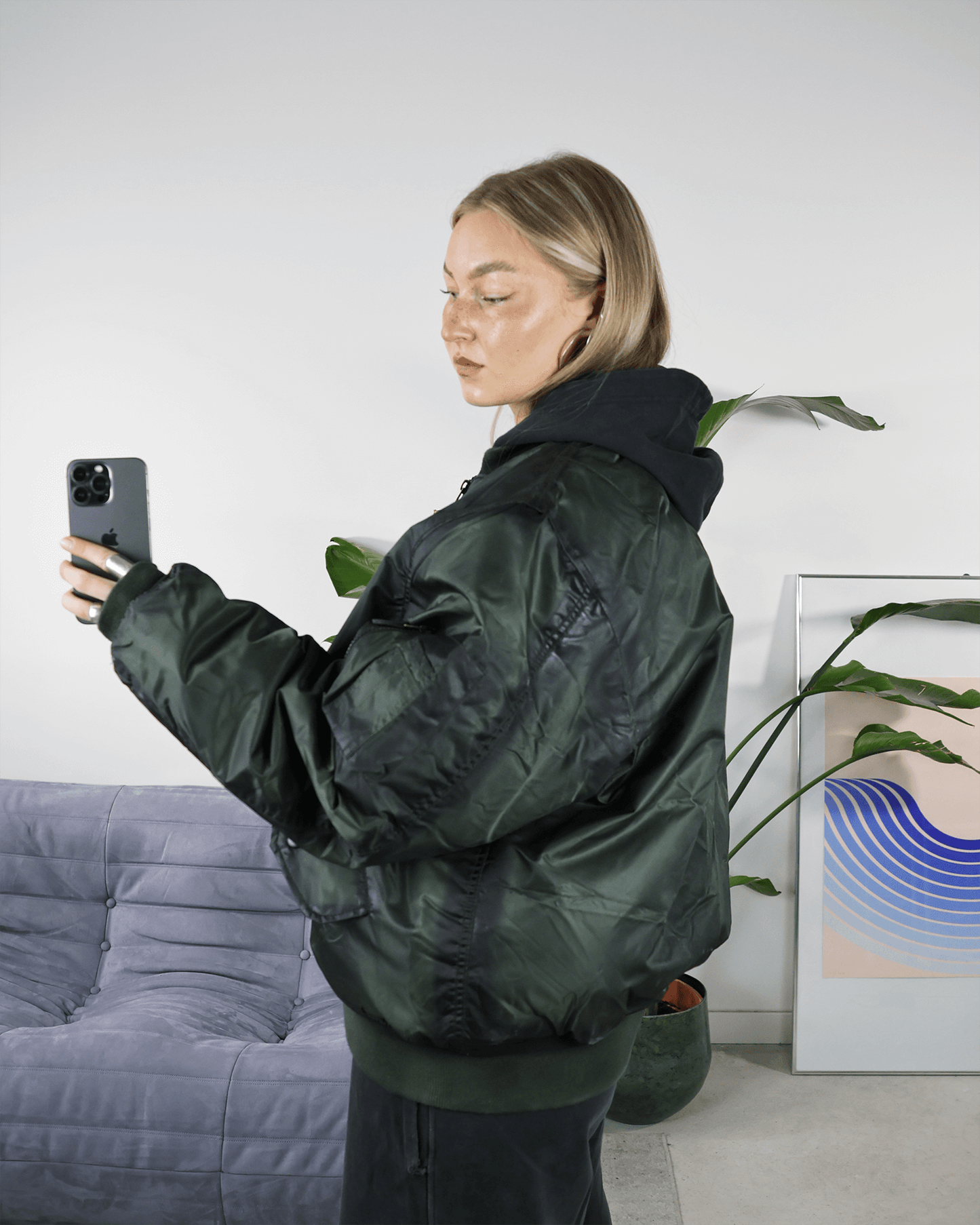 OLIVE SEAM DYE BOMBER JACKET