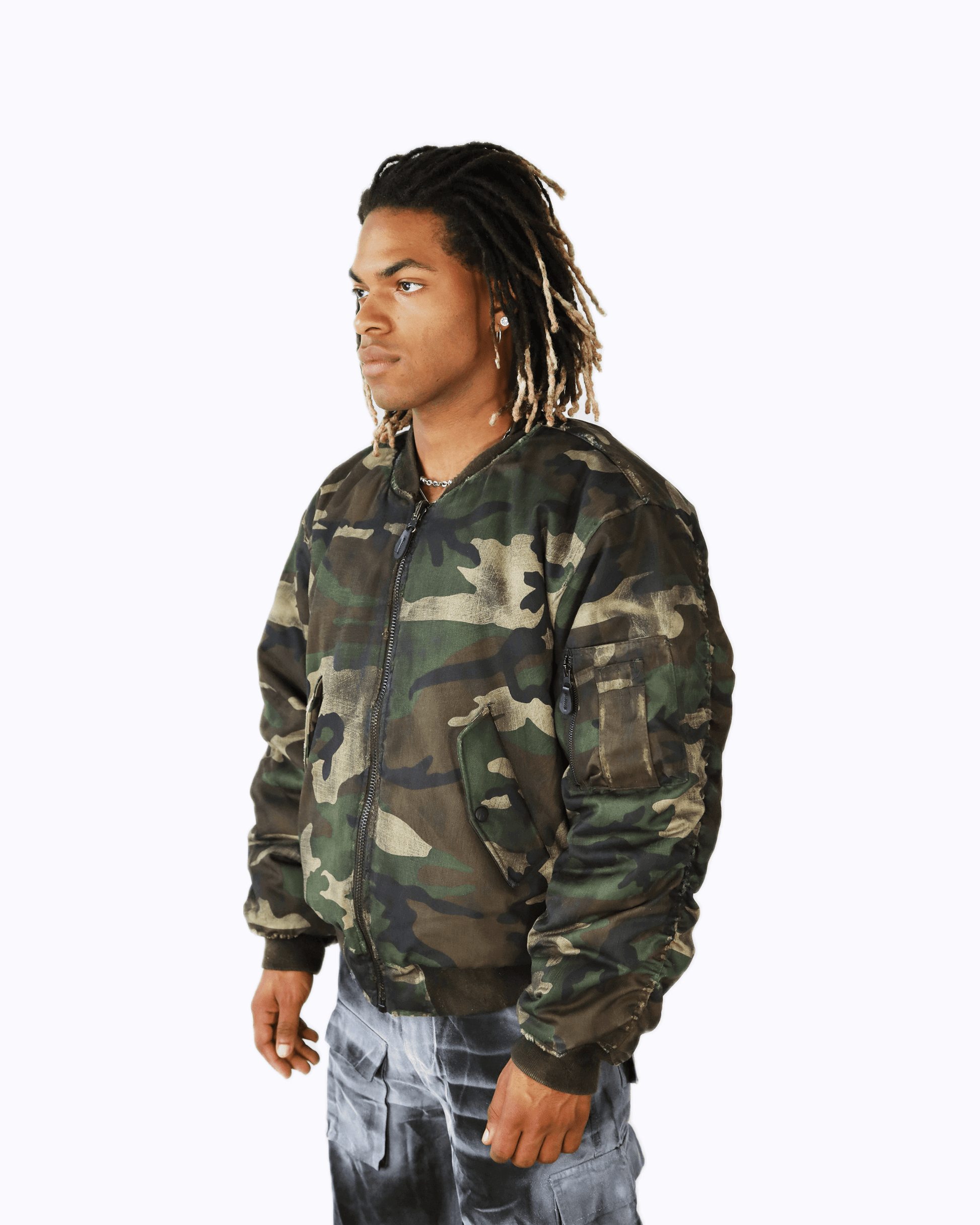 Camouflage bomber jacket discount